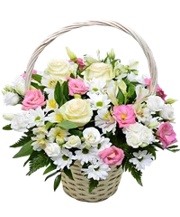 Cesto di fiori bianche e rosa